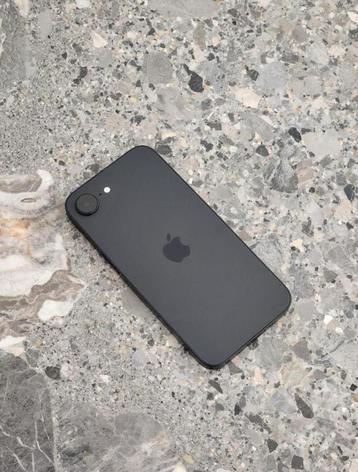 Iphone 16 e   (NET NIEUW!!) beschikbaar voor biedingen