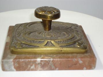 Art Nouveau brons presse-papier desktop paperweight, marble beschikbaar voor biedingen