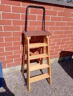 houten trap ladder, Doe-het-zelf en Bouw, Ladders en Trappen, Ophalen, Zo goed als nieuw, Ladder, Opvouwbaar of Inschuifbaar