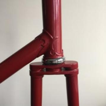 Piste frame beschikbaar voor biedingen