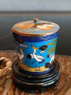 Pot laiton cloisonnées émaillées chinois vintage sur pied., Antiek en Kunst, Antiek | Brons en Koper, Ophalen of Verzenden