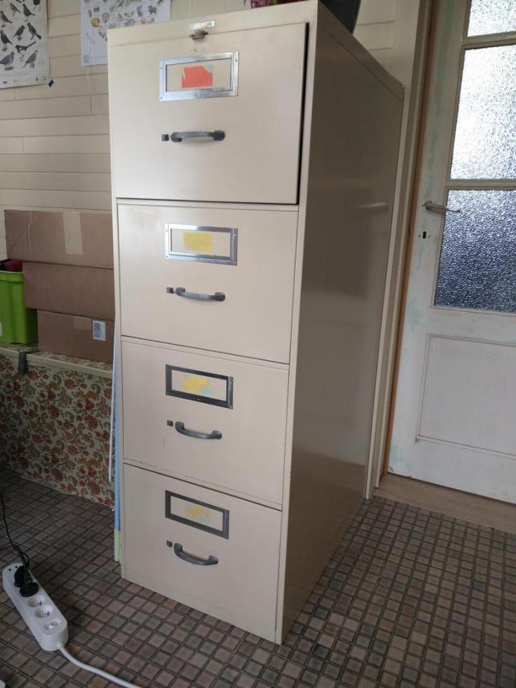 Vintage metalen dossierkast incl. hangmappen, Huis en Inrichting, Kasten | Roldeurkasten en Archiefkasten, Gebruikt, 100 tot 150 cm