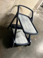 Leuk karretje bijzettafel, Tuin en Terras, Ophalen, Zo goed als nieuw