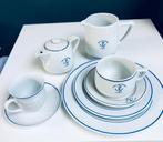 Borden, kopjes, koffie- en melkkannen, Antiek en Kunst, Ophalen