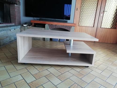 Design salontafel, met wielen. Onberispelijke staat., Huis en Inrichting, Tafels | Salontafels, Zo goed als nieuw, Minder dan 50 cm