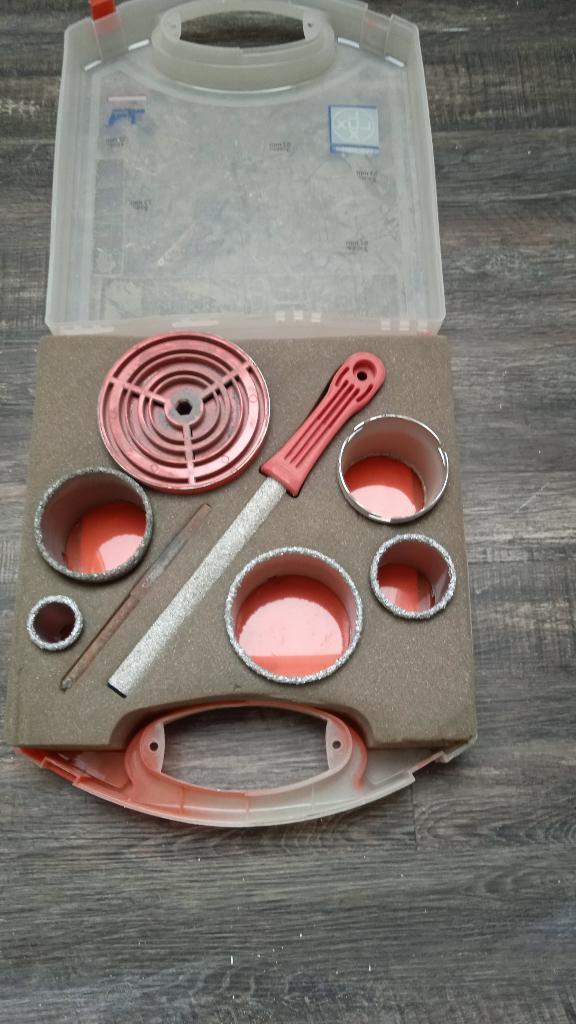 Nouvelles scies-cloches diamantées, Bricolage & Construction, Outillage | Fraiseuses, Neuf, Enlèvement