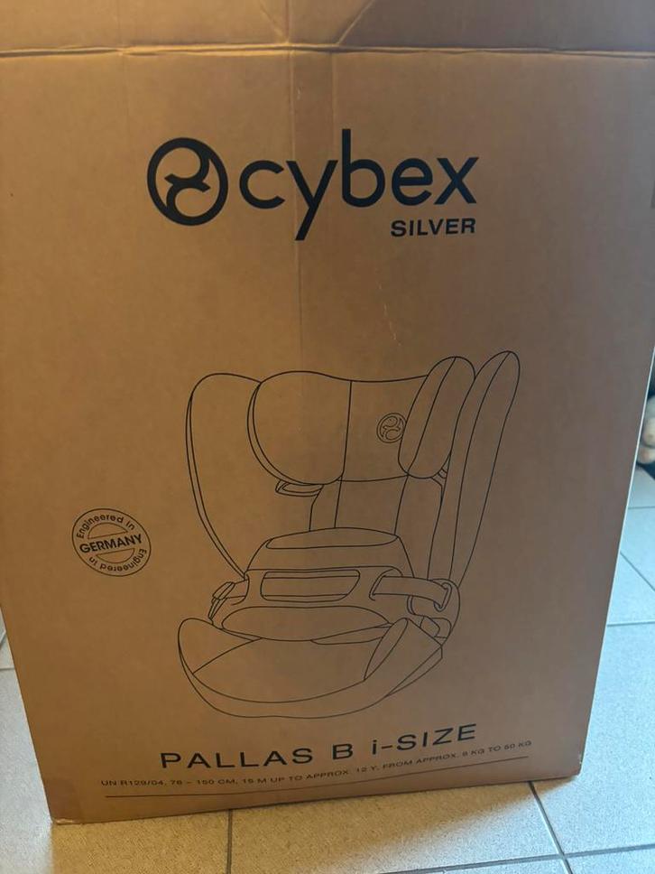 Te koop: Cybex Pallas B i-Size autostoel (nieuw in doos), Kinderen en Baby's, Autostoeltjes, Nieuw, Ophalen