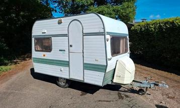 Zeer nette chateau caravan mtm 750kg beschikbaar voor biedingen