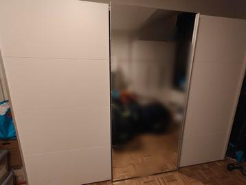 Schuifdeurkast met spiegels, Enlèvement, Utilisé
