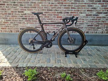 Elves Falath Pro Ultegra di2 maat 54 beschikbaar voor biedingen