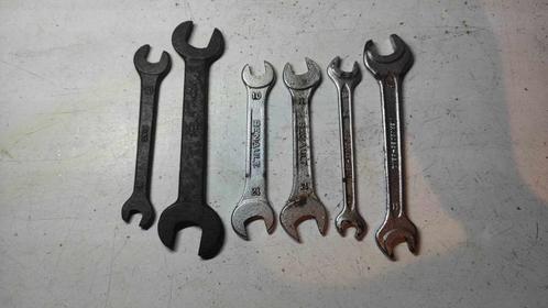 Oldtimer oude steeksleutels gereedschap toolset, Auto diversen, Autogereedschap, Ophalen of Verzenden