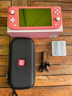 Nintendo switch Lite, Consoles de jeu & Jeux vidéo, Consoles de jeu | Nintendo Switch Lite, Avec housse de protection ou sac, Utilisé