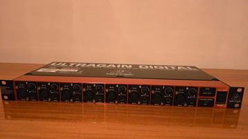 Behringer adat ultragain  beschikbaar voor biedingen