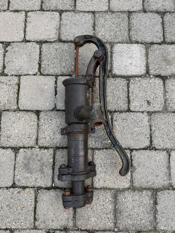 Waterpomp beschikbaar voor biedingen