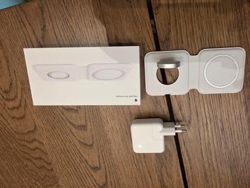 Apple - MagSafe Duo beschikbaar voor biedingen