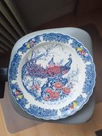 Grande assiette en faïence 37,5 cm diamètre paons, Antiquités & Art, Antiquités | Céramique & Poterie, Enlèvement