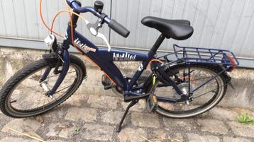 Jongensfiets beschikbaar voor biedingen