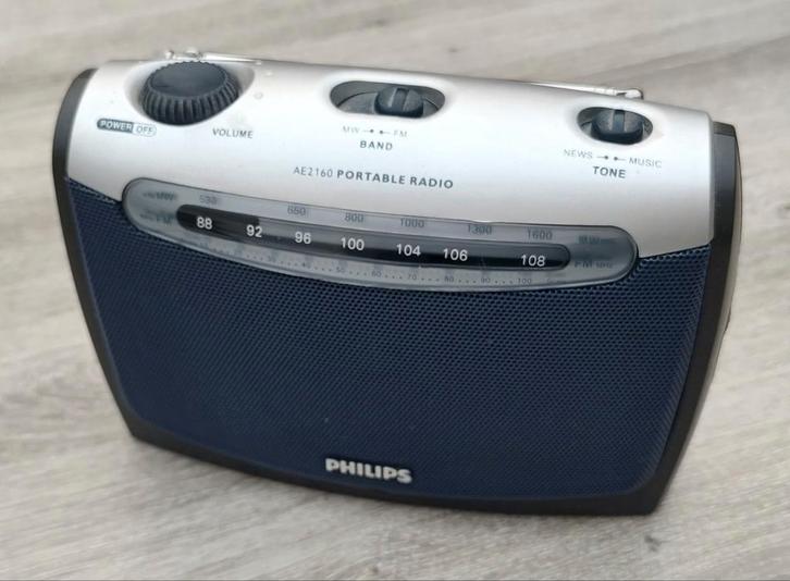 Philips AE2160 handradio, Audio, Tv en Foto, Radio's, Gebruikt, Radio, Ophalen of Verzenden