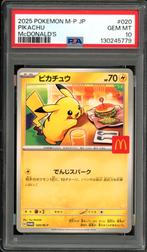 Pikachu [Big Mac McDonalds] PSA 10 - M-P 020 Japanese Promo, Hobby en Vrije tijd, Ophalen of Verzenden, Zo goed als nieuw, Losse kaart