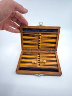 Oude mini-backgammon in hout en fluweel, Antiek en Kunst, Ophalen of Verzenden