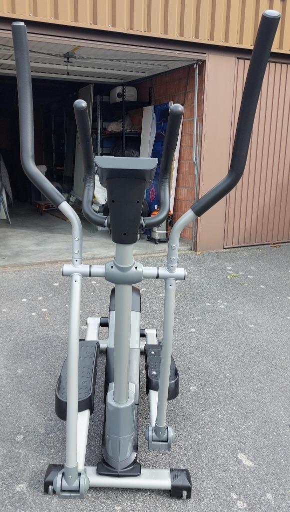 ‘Te koop: Tweedehands Crosstrainer Fox 3', Sport en Fitness, Fitnessapparatuur, Zo goed als nieuw, Crosstrainer, Aluminium, Ophalen