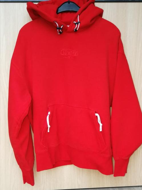 Rode molton hoodie - Tommy Hilfiger - maat S (+/- 176-184), Kinderen en Baby's, Kinderkleding | Maat 176, Zo goed als nieuw, Jongen