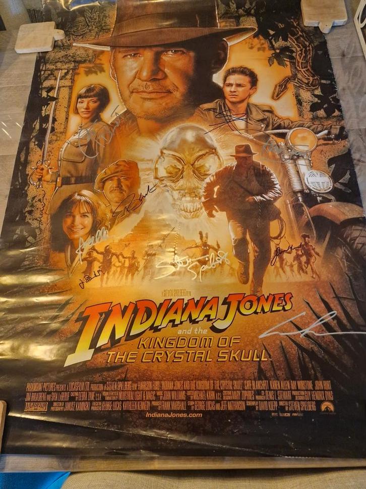 Grote cast signed poster. Indiana Jones Crystal Skull., Collections, Posters & Affiches, Enlèvement