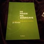 Jan Bossuyt - De magie na overgave, Boeken, Verzenden, Zo goed als nieuw, Jan Bossuyt