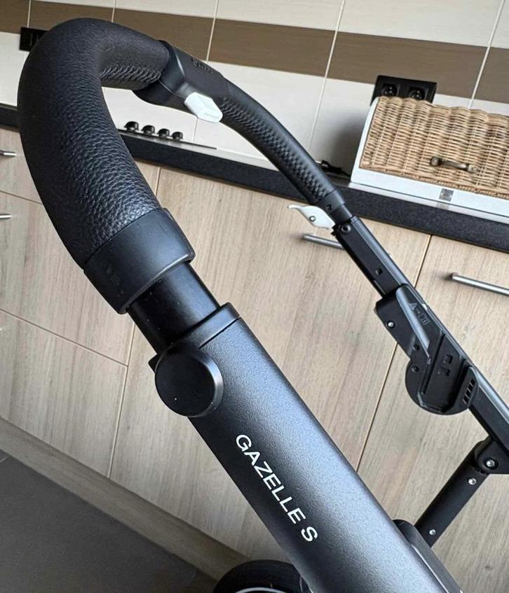 Cybex Gazelle S, Enfants & Bébés, Buggys, Utilisé, Modèle duo, Dossier réglable, Couverture pieds, Ombrelle, Enlèvement