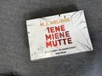 M.J. Arlidge - Iene Miene Mutte - Dwarsligger, Boeken, Ophalen of Verzenden, M.J. Arlidge