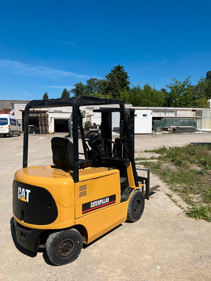 Caterpillar 2,5ton, Zakelijke goederen, Machines en Bouw | Heftrucks en Intern transport, Ophalen