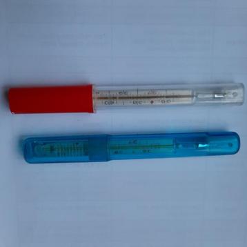 2 thermomètres médical, et flacons brun vides, vintage beschikbaar voor biedingen