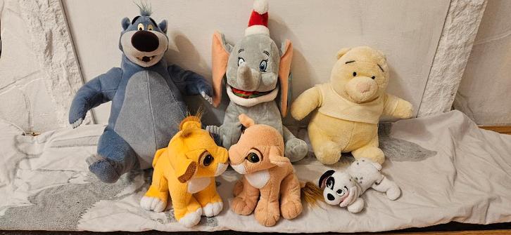 Lot de 6 peluches Disney en très bon état, Collections, Disney, Comme neuf, Enlèvement ou Envoi