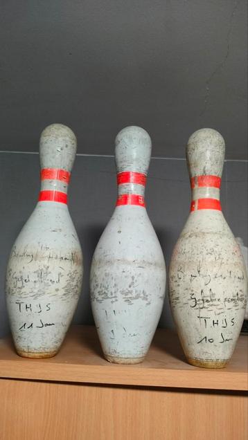 Bowlingkegels beschikbaar voor biedingen