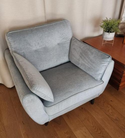 Magnifique fauteuil 1 place Albignano - Comme neuf, Huis en Inrichting, Fauteuils, Zo goed als nieuw, Hout, Stof, 75 tot 100 cm