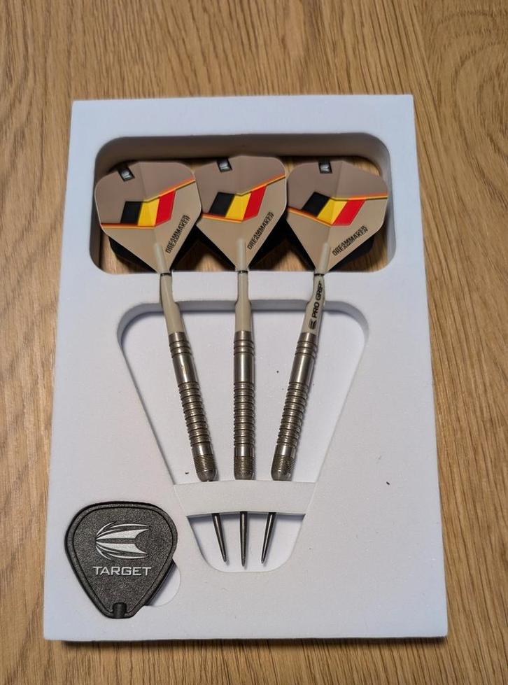 Dimitri Van den Bergh G2 (23gr), Sport en Fitness, Darts, Gebruikt, Pijlen, Verzenden