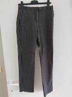 mango basics, Enlèvement, Taille 38/40 (M)