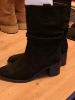 Te  koop nieuwe zwarte laarsjes maat 40, Kleding | Dames, Ophalen