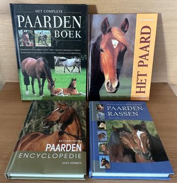 Boeken over paarden beschikbaar voor biedingen