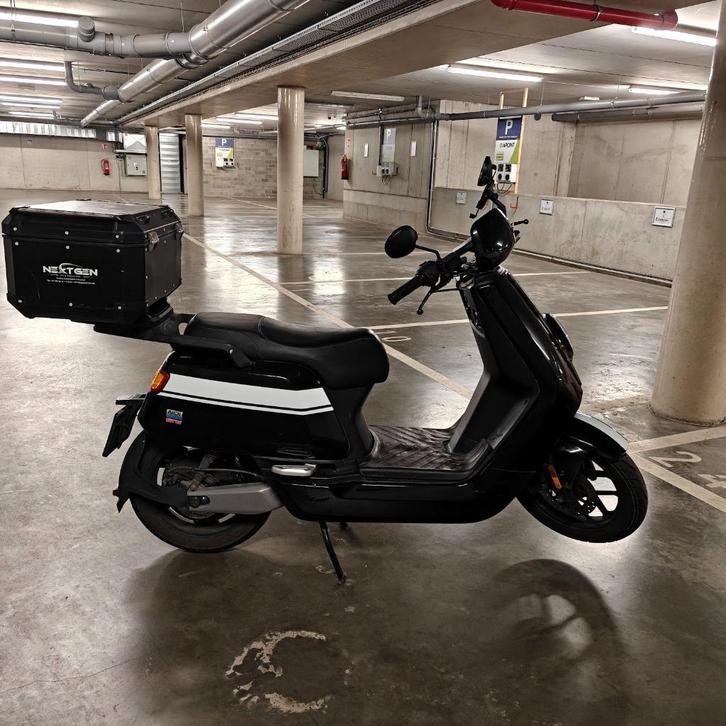 NIU NQi GTs Sport Zwart/Wit, Fietsen en Brommers, Scooters | Overige merken, Gebruikt, Elektrisch, Ophalen