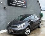 KIA RIO 1.2i ESSENCE 133 000KM CARPASS 2014 EURO 5B, Auto's, Kia, Voorwielaandrijving, Euro 5, Stof, Zwart
