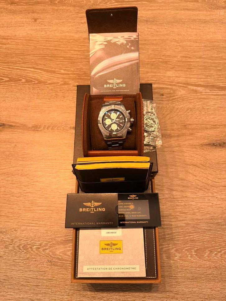 Breitling Super avenger ll full set., Handtassen en Accessoires, Horloges | Dames, Zo goed als nieuw, Ophalen of Verzenden