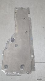 Bodemplaat onderplaat zijdelings rechts BMW 1 serie E88 5175, Gebruikt, -, -, Ophalen of Verzenden