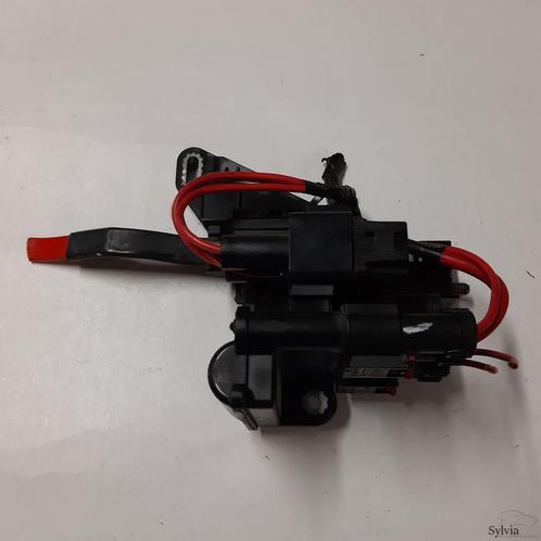 Onstekingsmodule Zekeringkast accu BMW 1 Serie F20 116i, Auto-onderdelen, Accu's en Toebehoren, Gebruikt, Ophalen of Verzenden