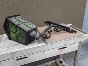 oude lantaren  beschikbaar voor biedingen