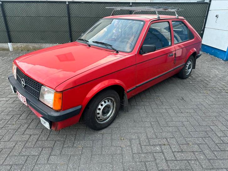 Opel Kadett D 1300S 3deur bwj 1982, Auto's, Opel, Bedrijf, Te koop, Kadett, Benzine, Coupé, 3 deurs, Handgeschakeld, Rood, Zwart