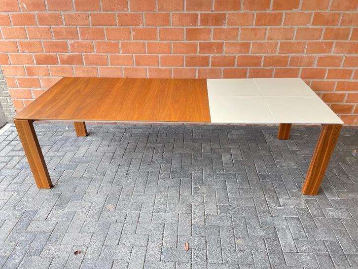 Tafel uittrekbaar 160 —> 260cm / z.g.staat, Huis en Inrichting, Tafels | Eettafels, Zo goed als nieuw, Ophalen
