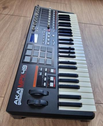 Midi Keyboard: AKAI MPK49, Enlèvement, Utilisé
