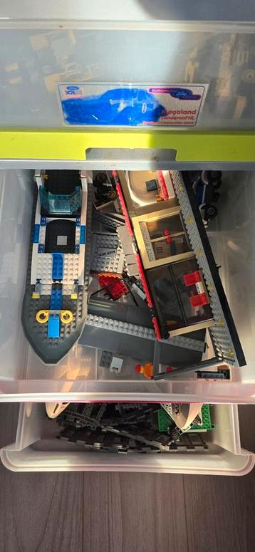 Op zoek naar mensen die slachtoffer zijn van ernest lego sho beschikbaar voor biedingen