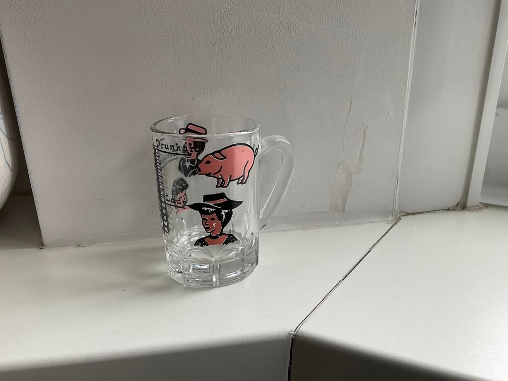 Glaasje met knipoog, Verzamelen, Glas en Drinkglazen, Zo goed als nieuw, Verzenden